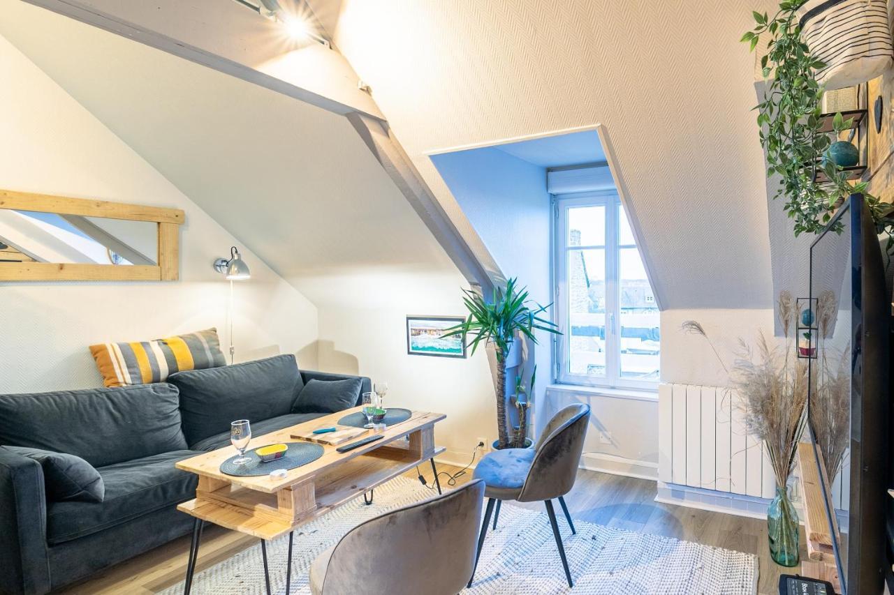 Le Petit Melorien Apartment Saint Meloir des Ondes Bagian luar foto