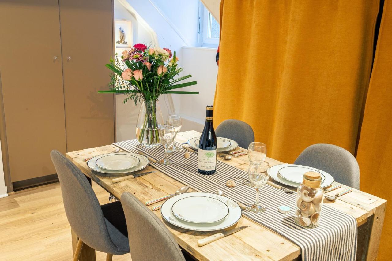 Le Petit Melorien Apartment Saint Meloir des Ondes Bagian luar foto